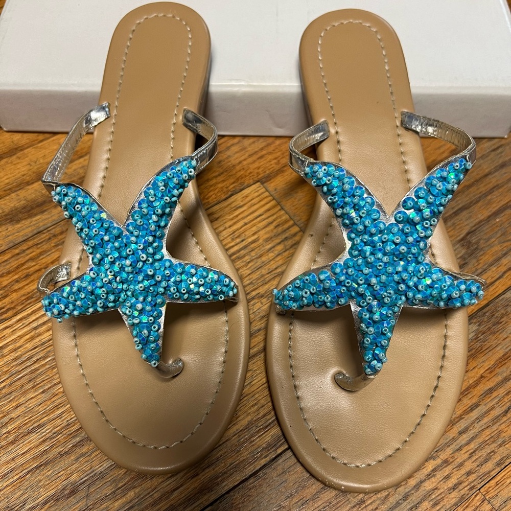 Turquoise starfish - flat sandals - size 6